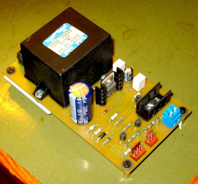 remote1.jpg